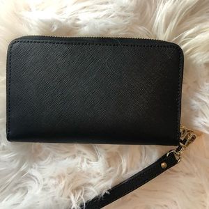 MICHAEL Michael Kors Bags - Michael Kors Leather Wristlet Pouch Jet Set Travel MICHAEL Michael Kors Bags - Michael Kors Leather Wristlet Pouch Jet Set Travel